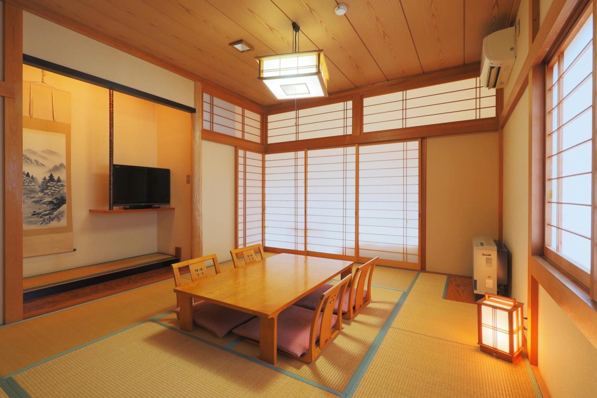 Hatago Tsubakiya Yamanakako Ruang foto