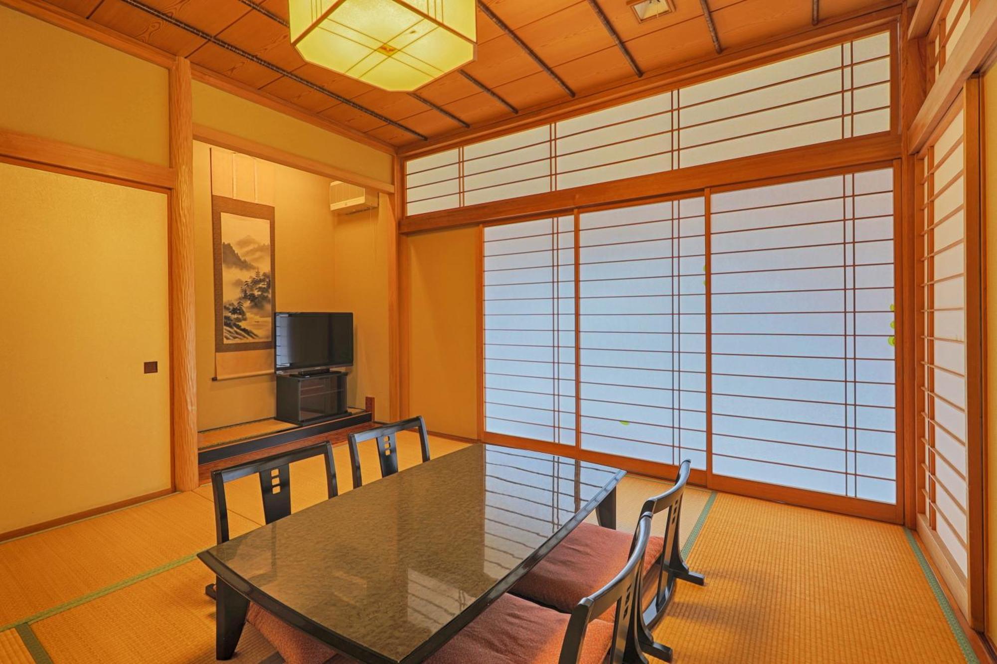 Hatago Tsubakiya Yamanakako Ruang foto