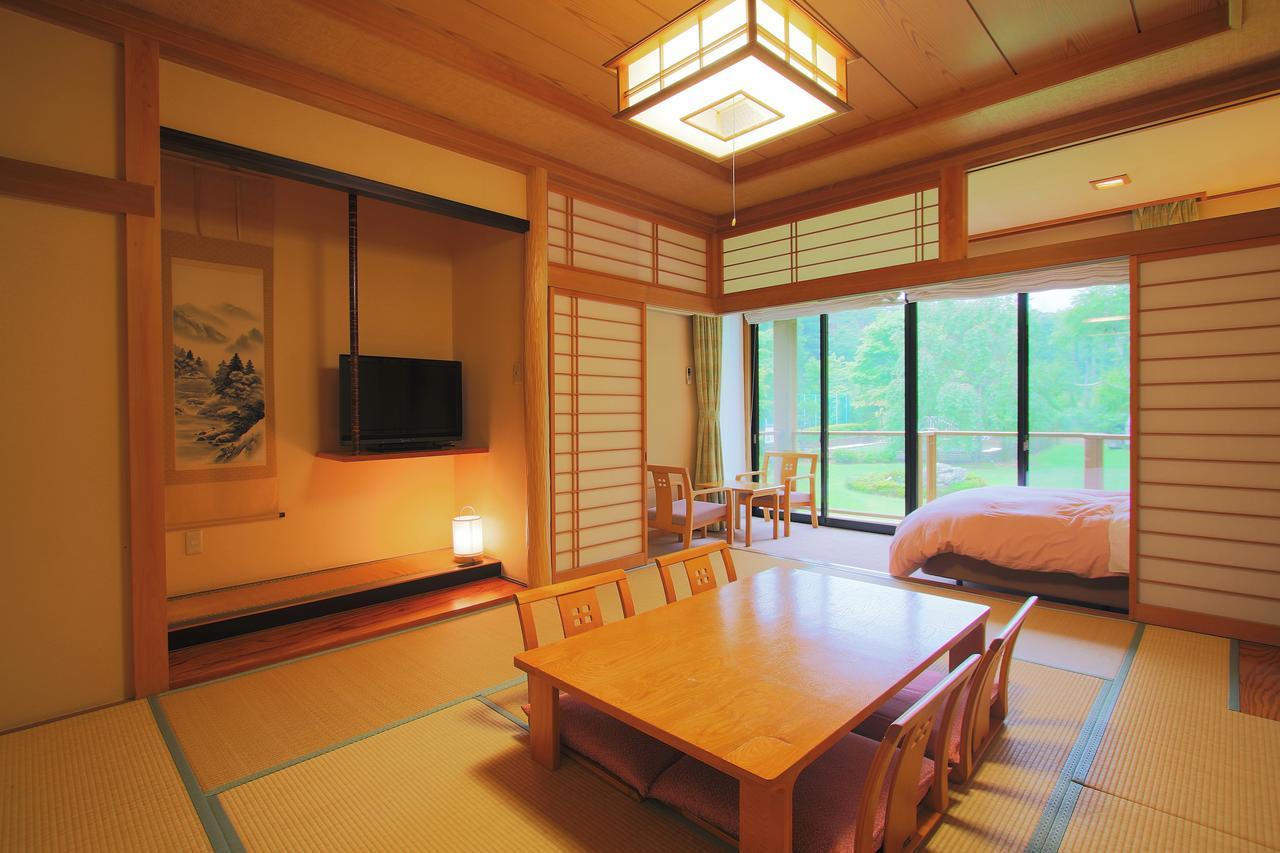 Hatago Tsubakiya Yamanakako Bagian luar foto