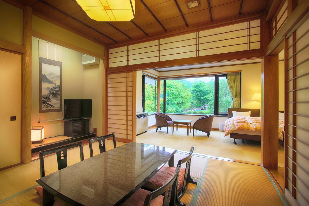 Hatago Tsubakiya Yamanakako Bagian luar foto